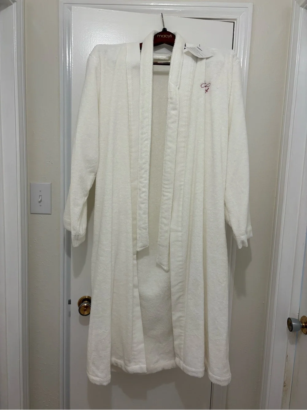 Crate&Barrel White Terry Robe with Pink Embroidered Monogram AG - Picture 1 of 5
